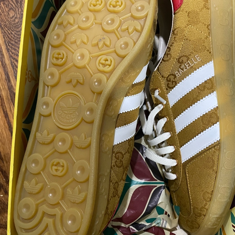 Gucci adidas